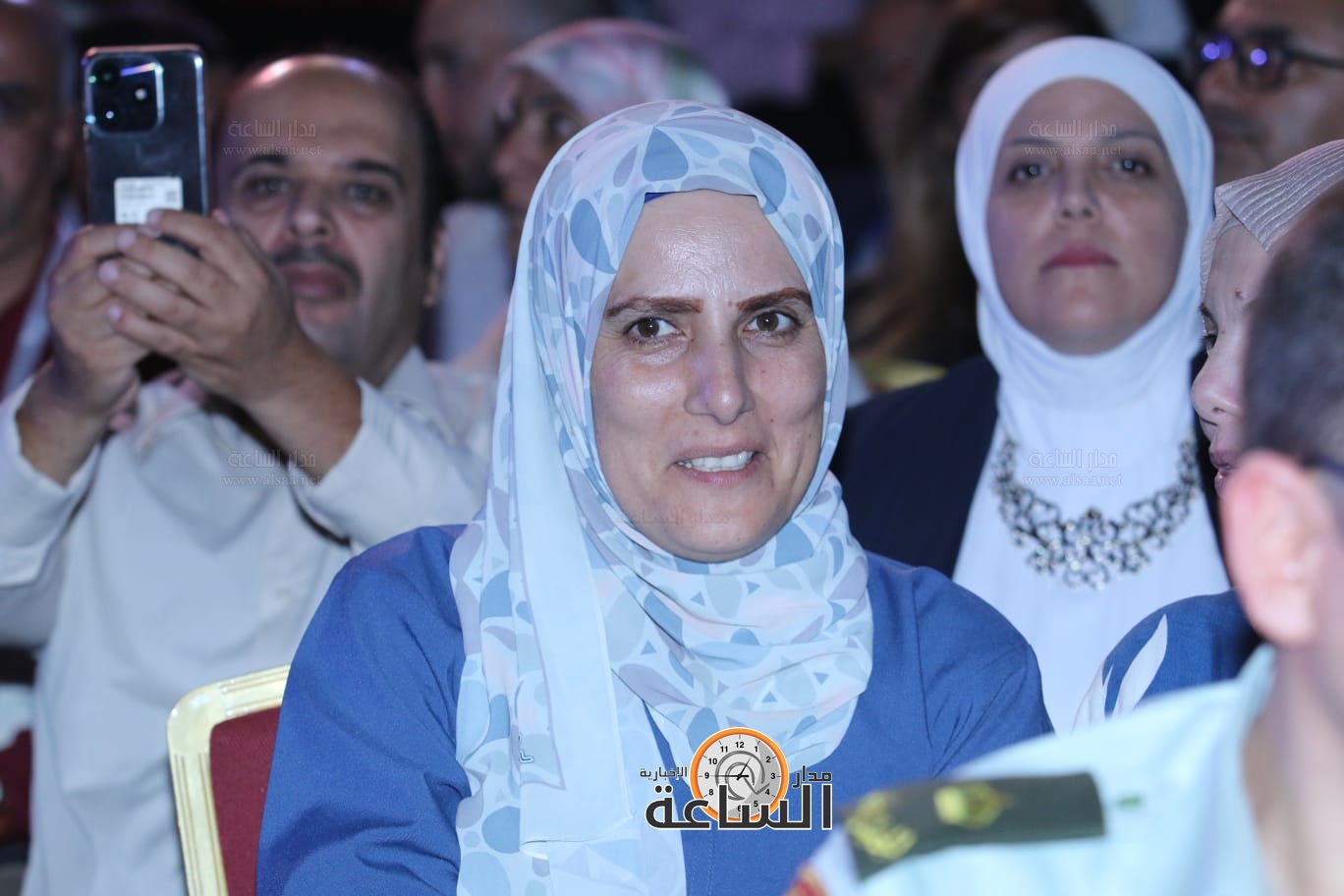 Madar Al-Saa Images 0.7716508584519994