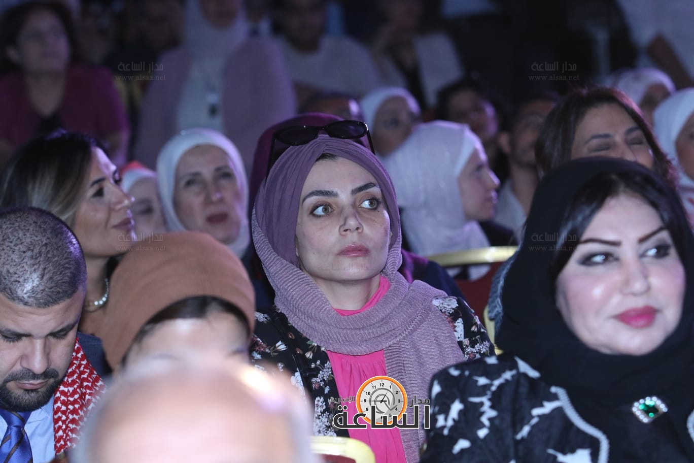 Madar Al-Saa Images 0.5130634624333246