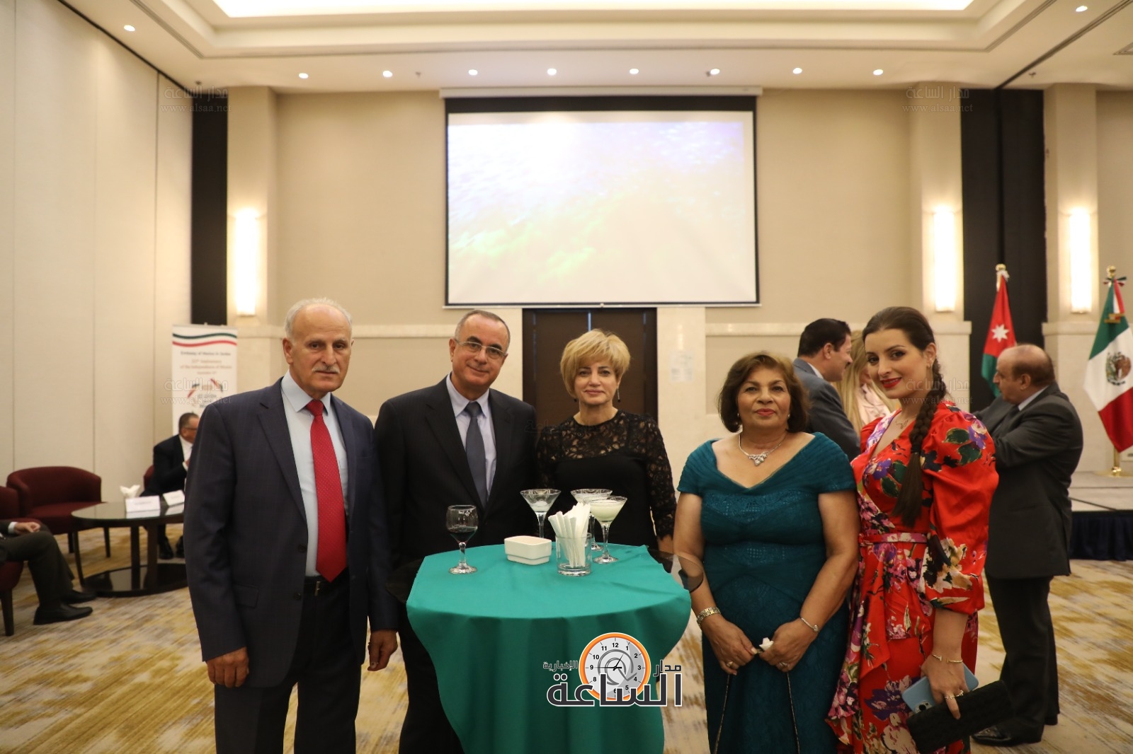 Madar Al-Saa Images 0.05519173673044331