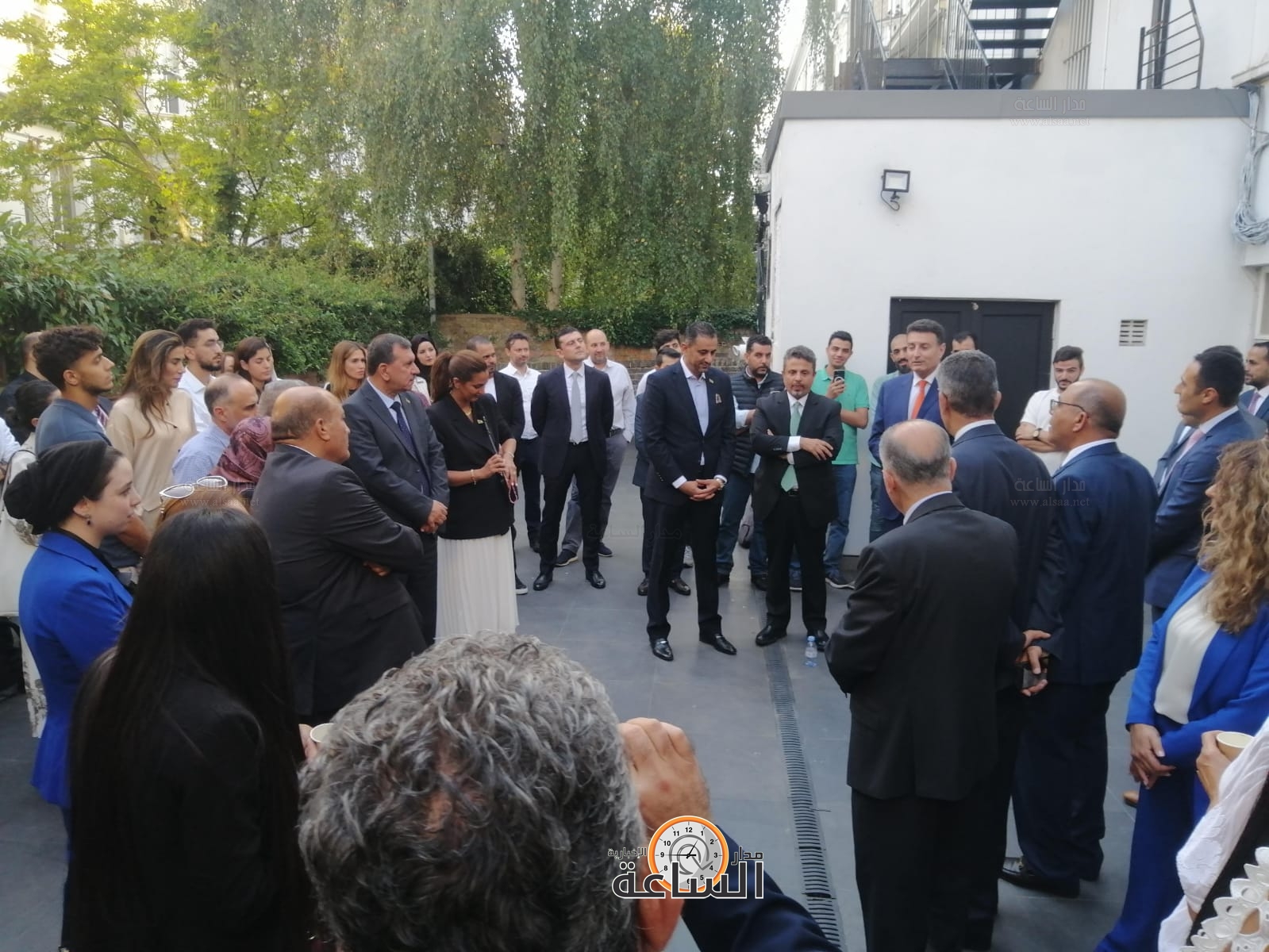 Madar Al-Saa Images 0.3211536998408018