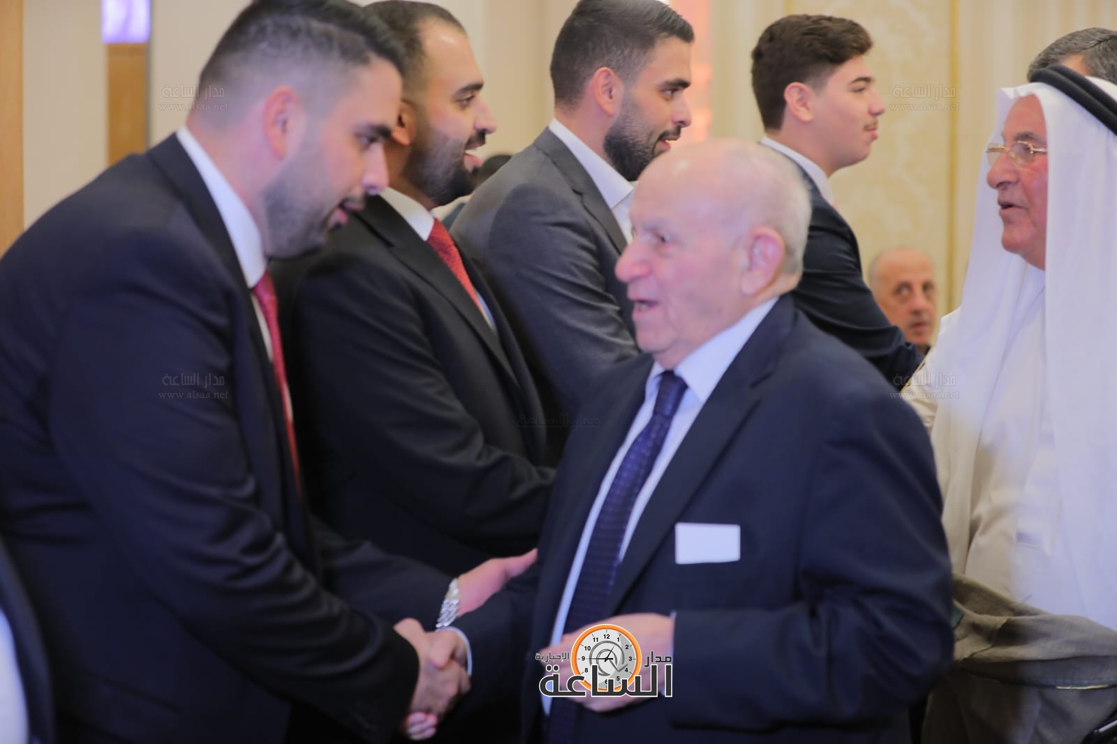 Madar Al-Saa Images 0.2713437559948624