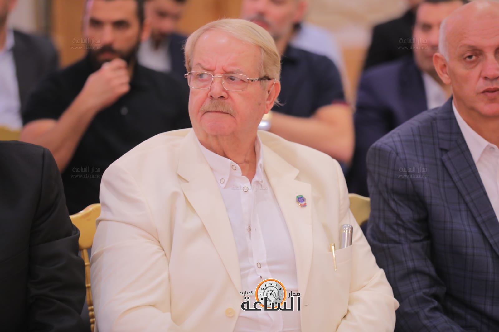 Madar Al-Saa Images 0.3839829063557392