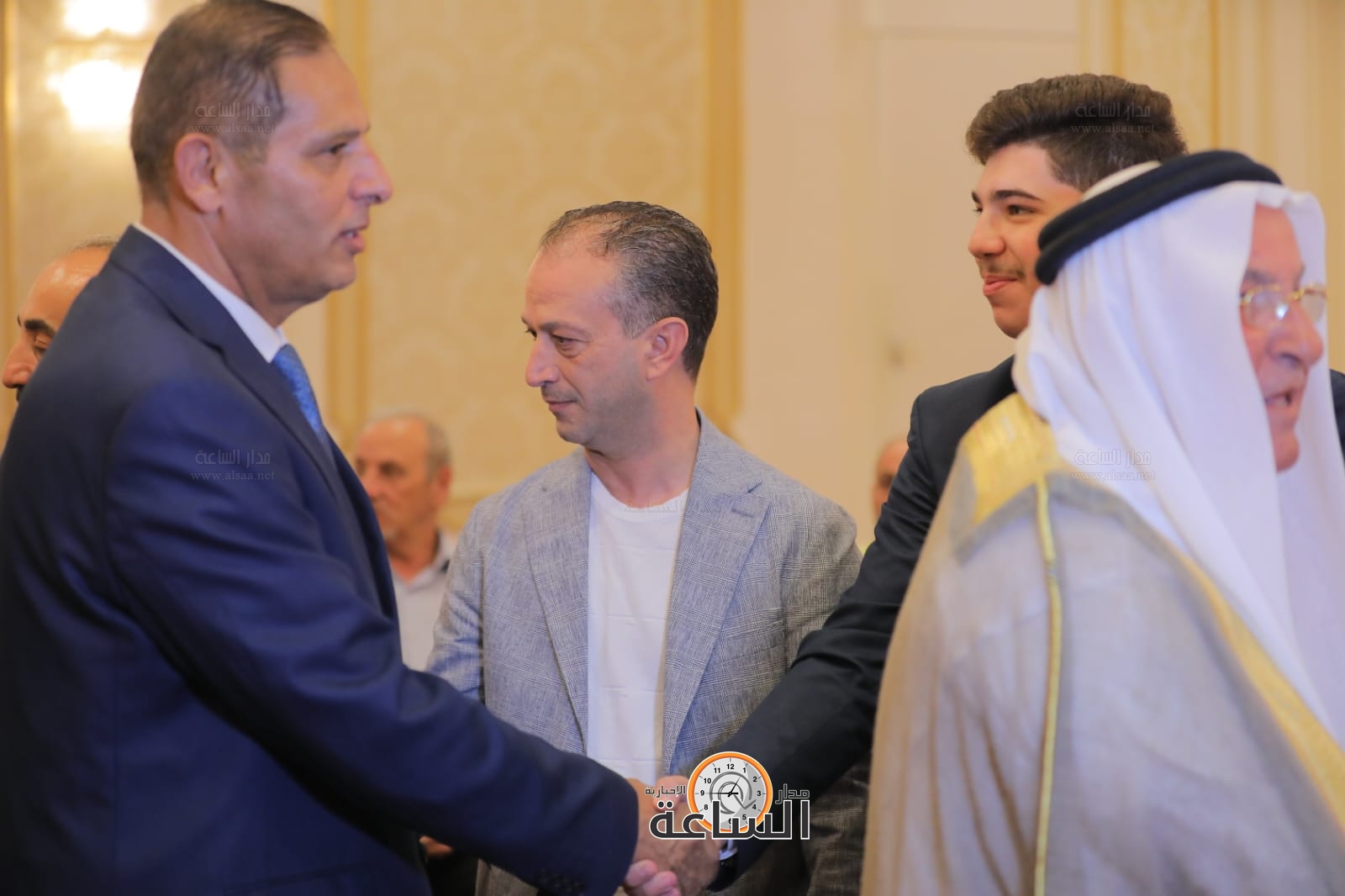 Madar Al-Saa Images 0.9957679561739157