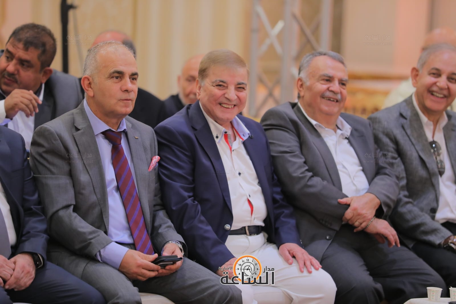 Madar Al-Saa Images 0.607004334812896