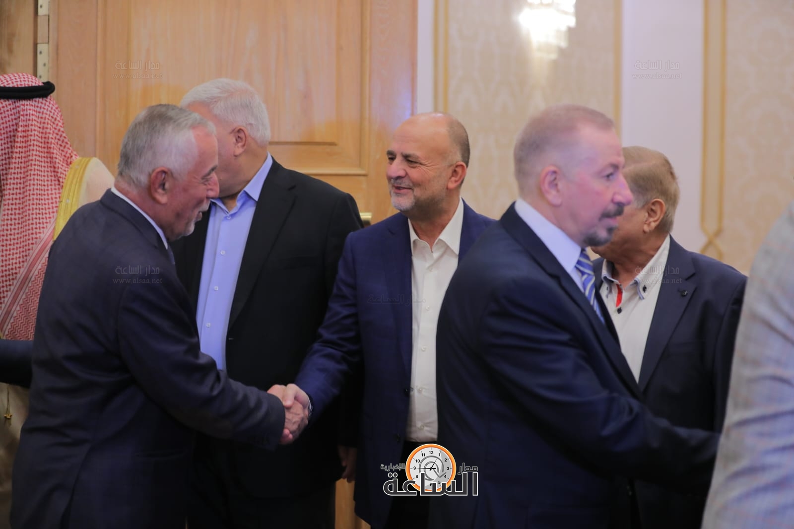 Madar Al-Saa Images 0.39081446465854697