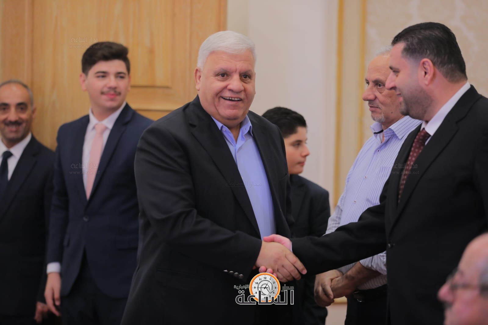 Madar Al-Saa Images 0.5116202354842021