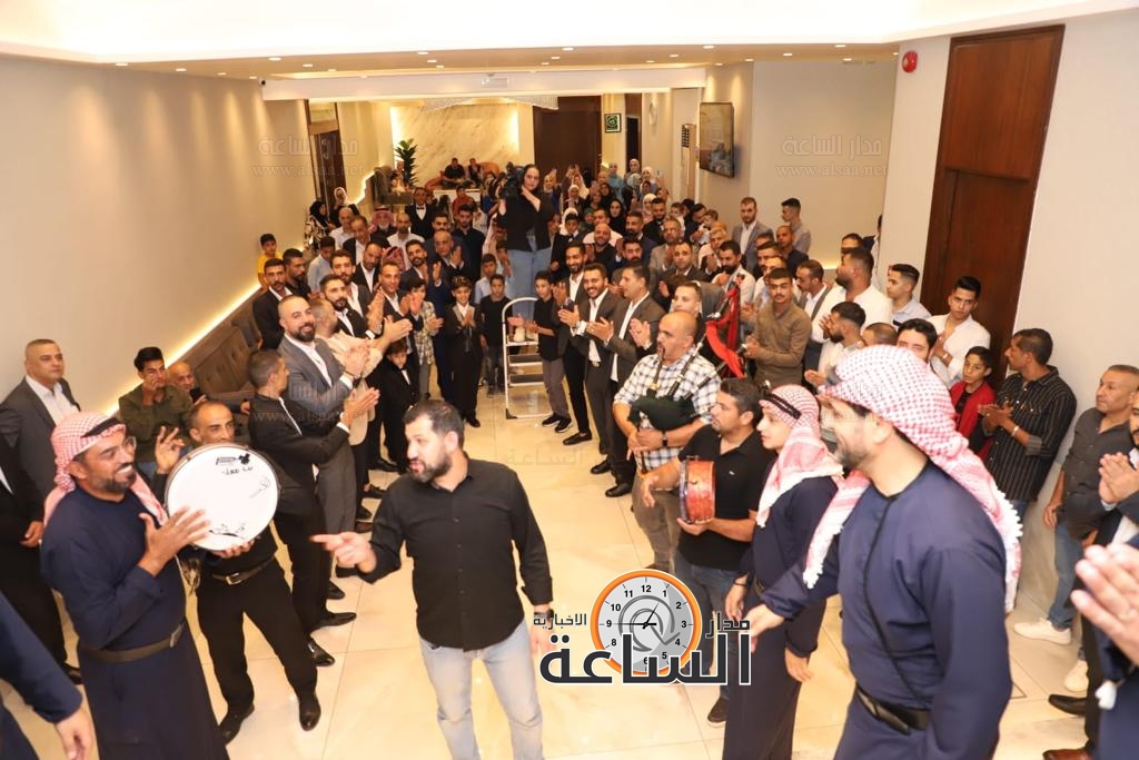 Madar Al-Saa Images 0.6988199629838238