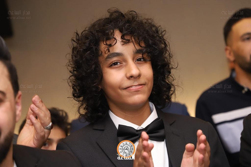 Madar Al-Saa Images 0.8477599375148516