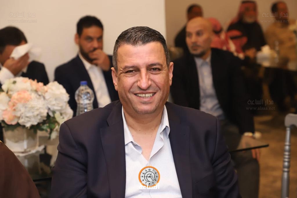 Madar Al-Saa Images 0.43689345614605846