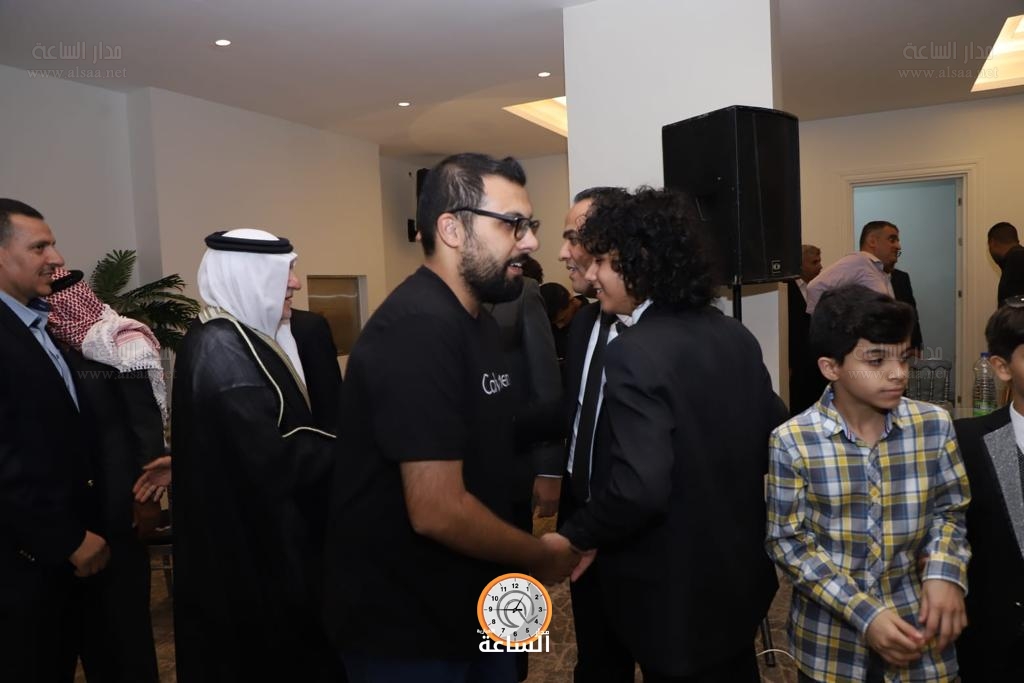 Madar Al-Saa Images 0.5379167304803145