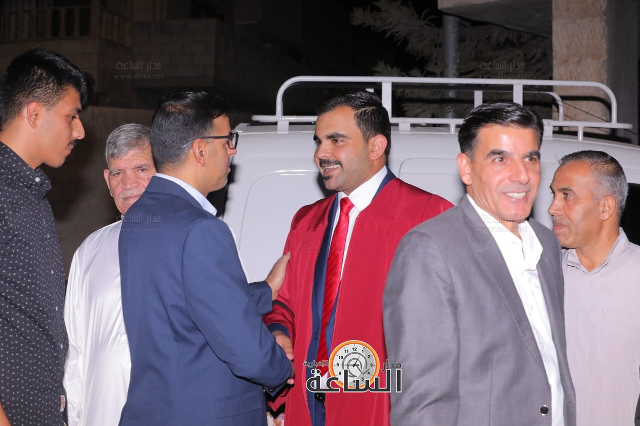 Madar Al-Saa Images 0.3924016681746222