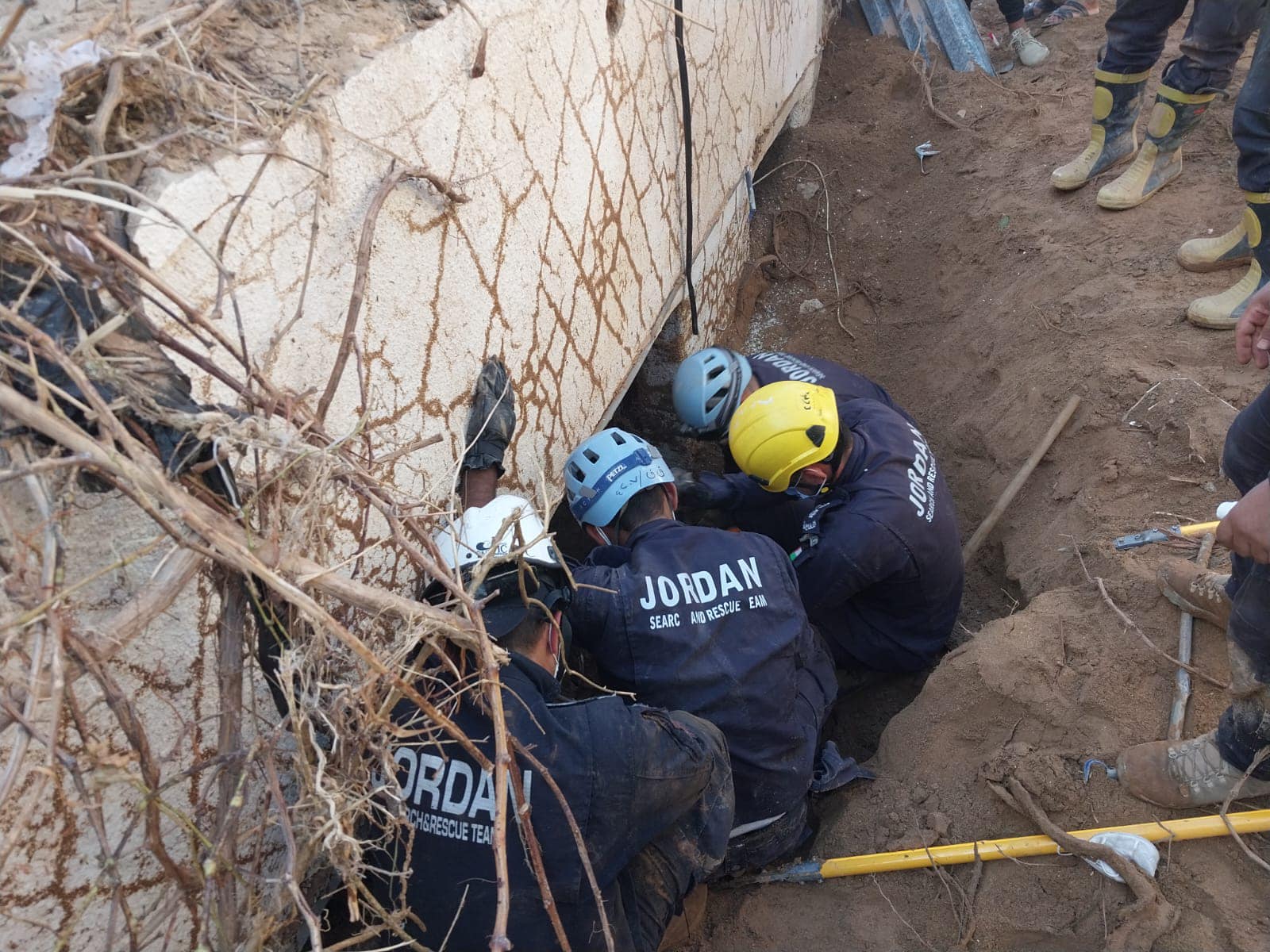 Madar Al-Saa Images 0.7720086910488342