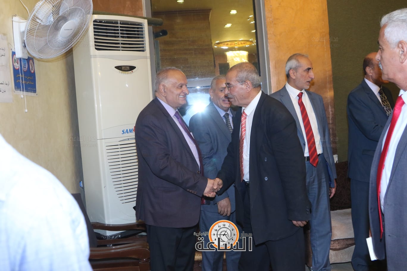 Madar Al-Saa Images 0.10839111618687247