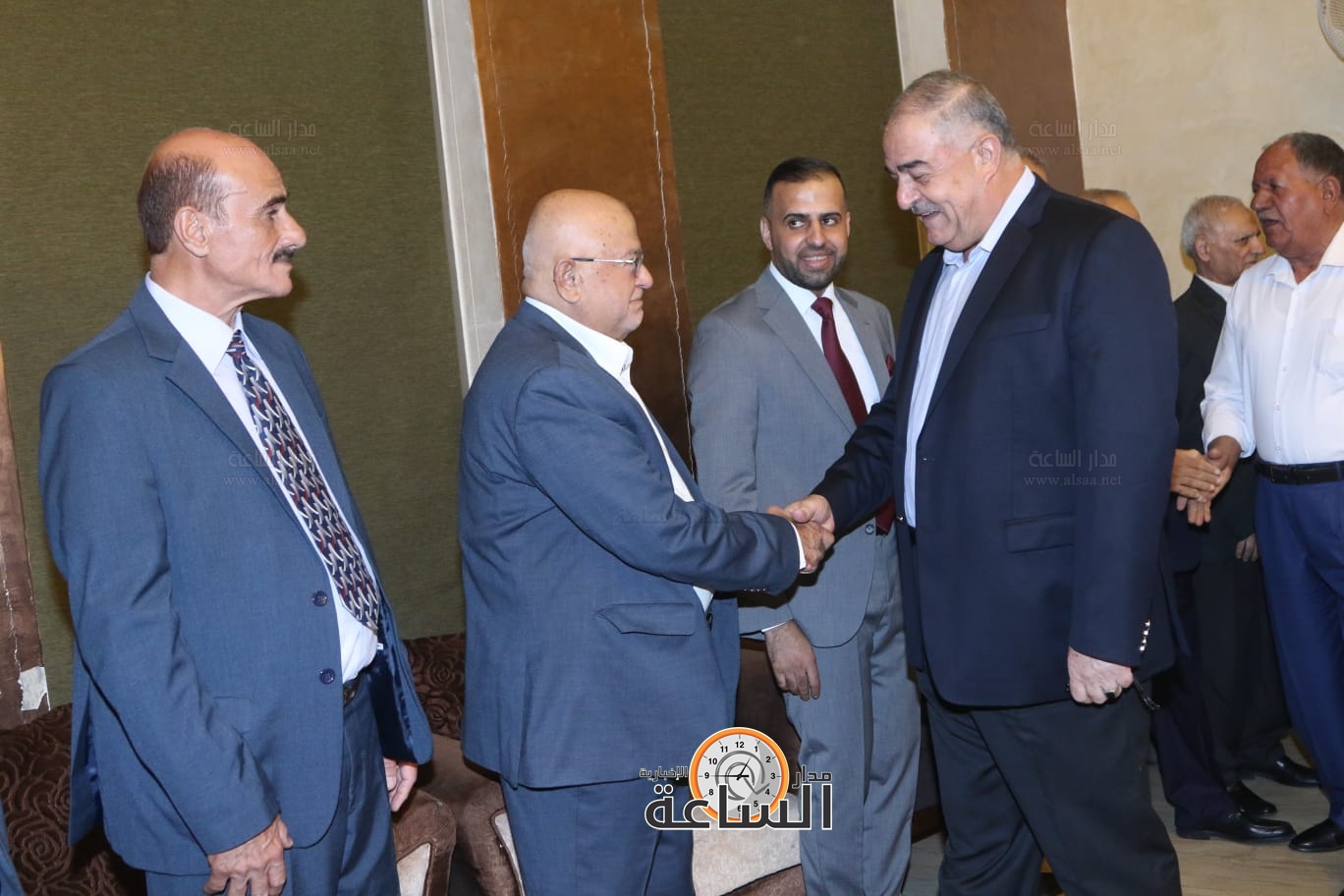 Madar Al-Saa Images 0.8783326667326041