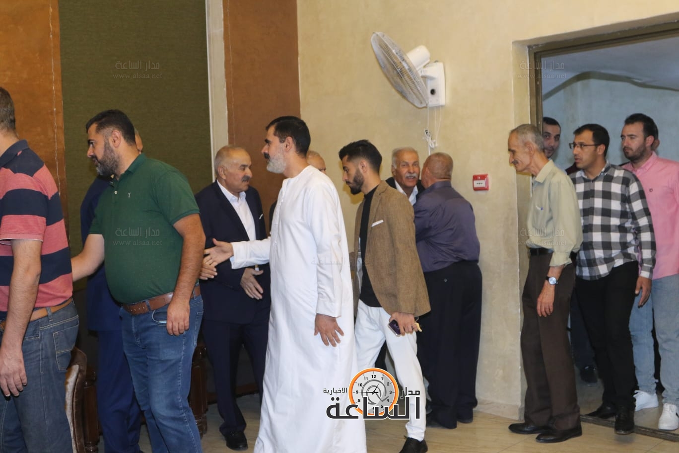 Madar Al-Saa Images 0.4320455334169113