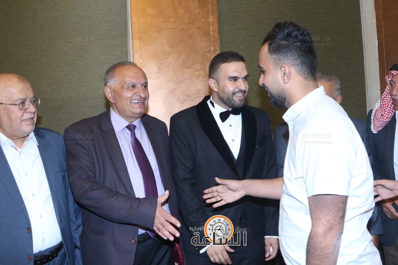 Madar Al-Saa Images 0.3770248475155029