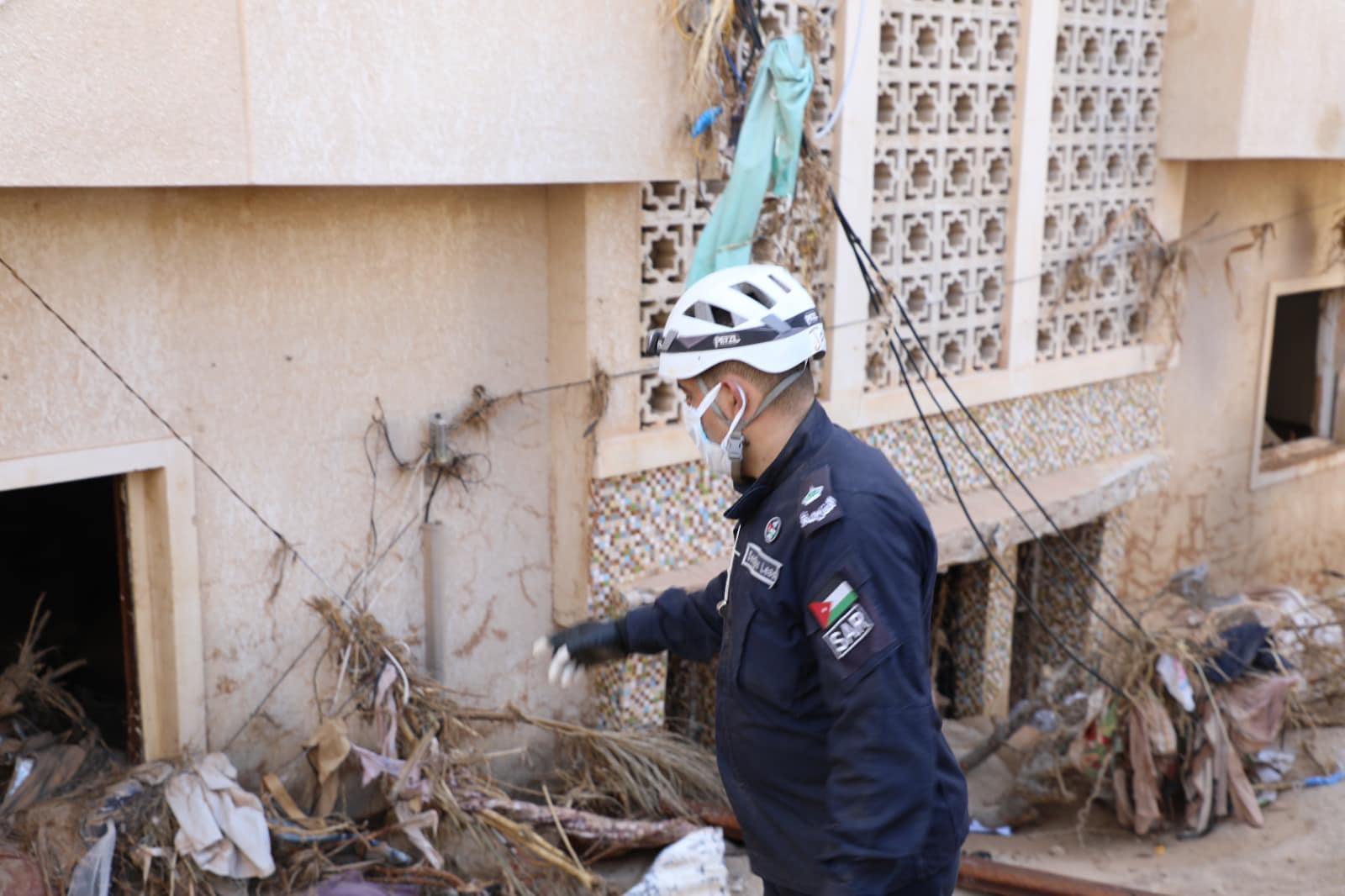 Madar Al-Saa Images 0.6413310520814604