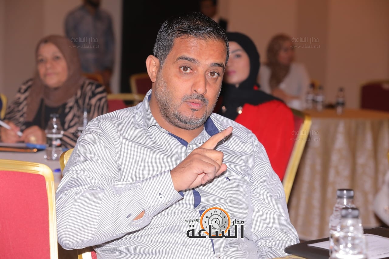 Madar Al-Saa Images 0.724802312236408