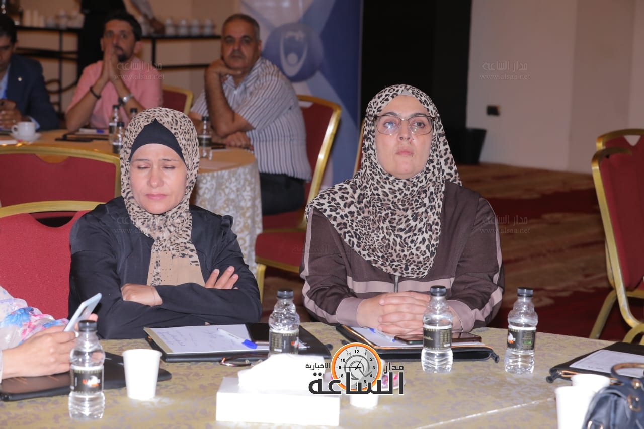 Madar Al-Saa Images 0.6071405219294219