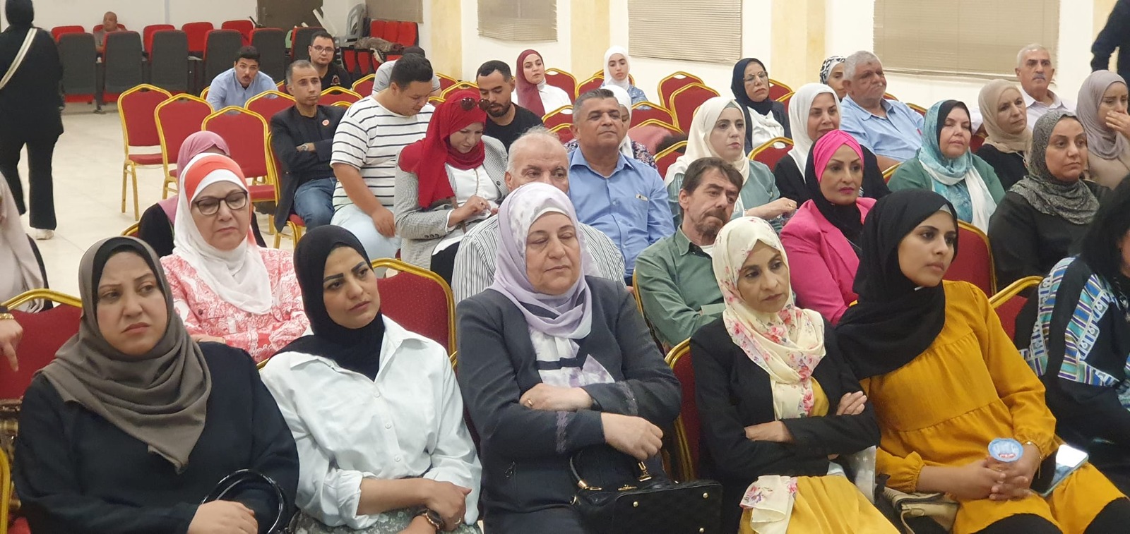 Madar Al-Saa Images 0.7038860650228023