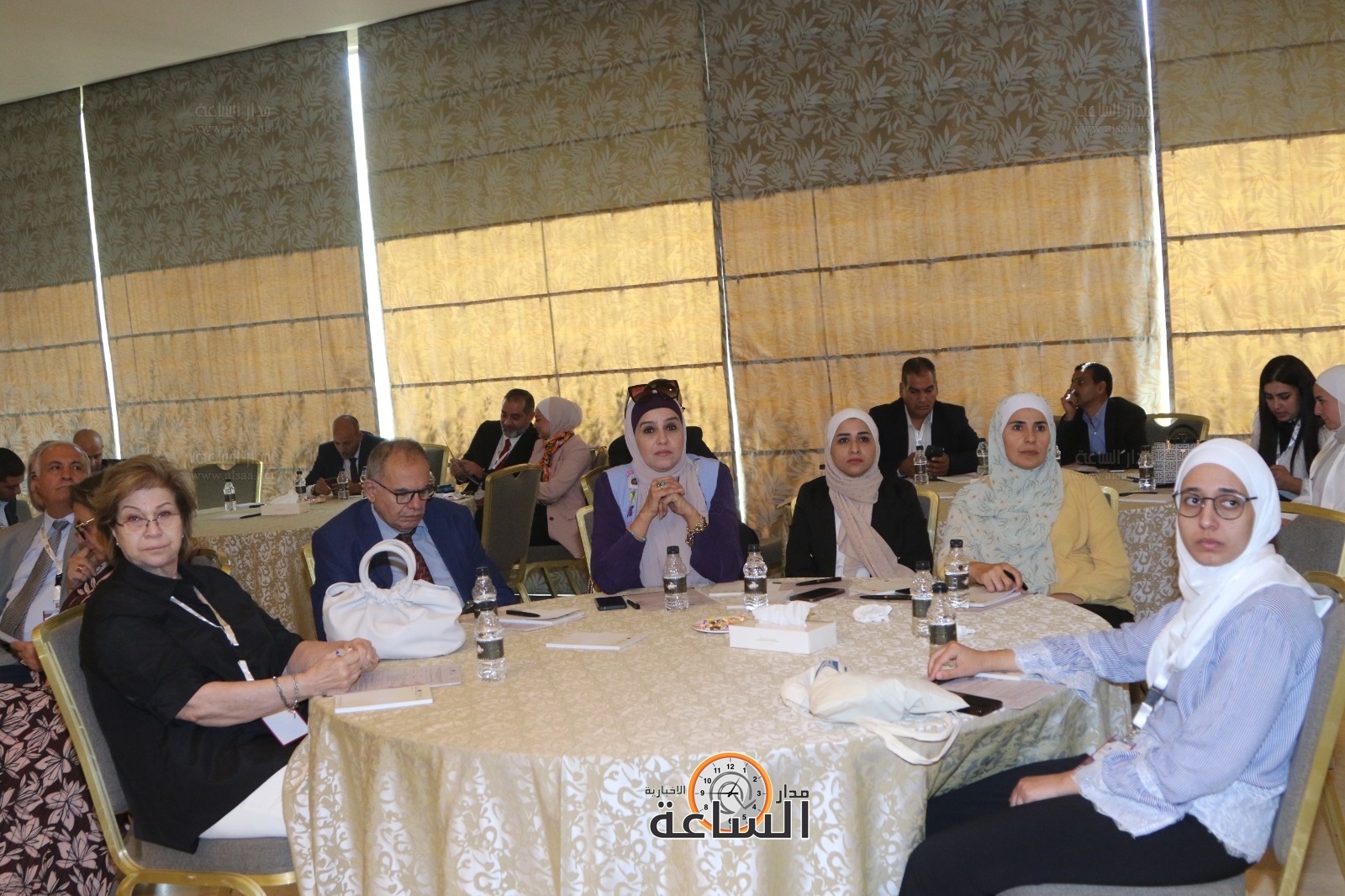 Madar Al-Saa Images 0.09882073145435588