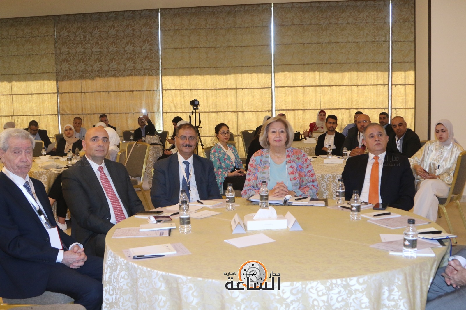 Madar Al-Saa Images 0.9160636920304495