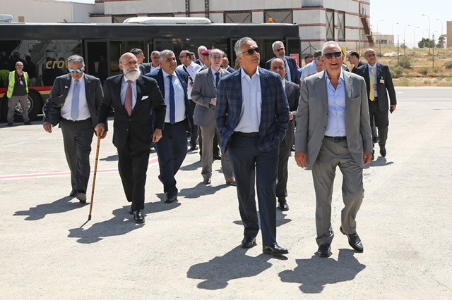 Madar Al-Saa Images 0.1649370342668075