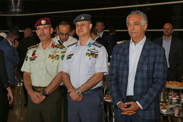 Madar Al-Saa Images 0.5954557708654336