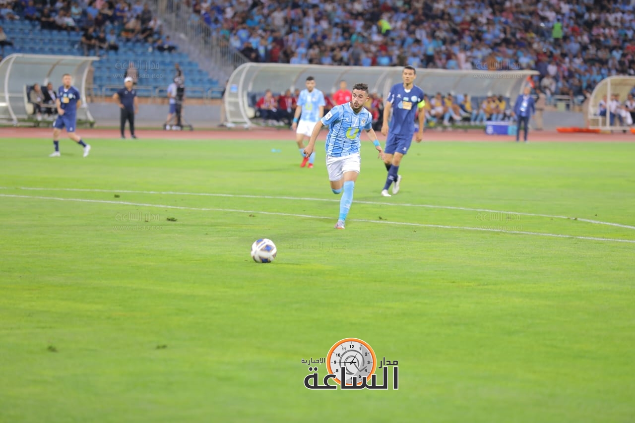 Madar Al-Saa Images 0.4105724479831261