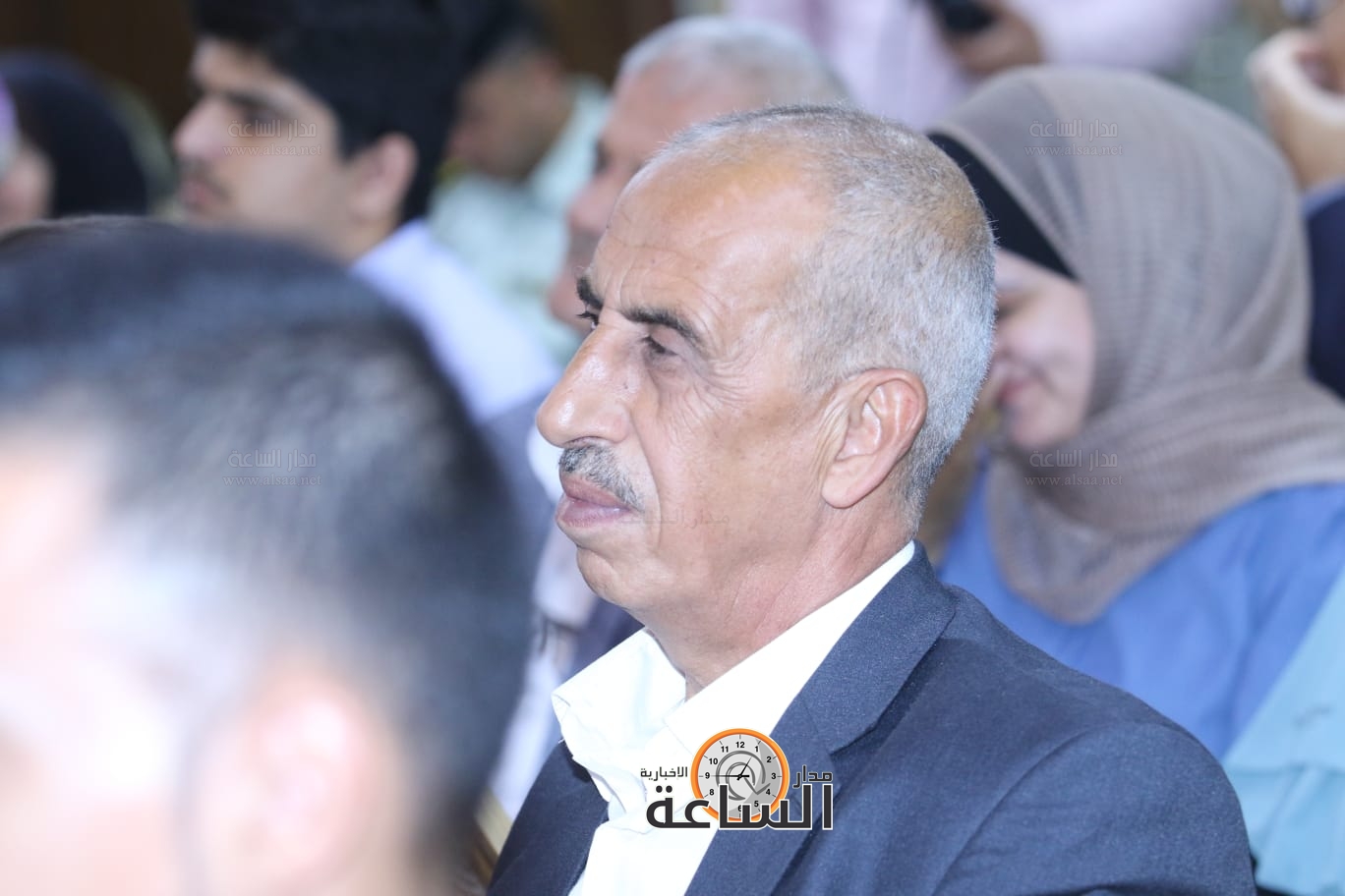 Madar Al-Saa Images 0.5417158199693648