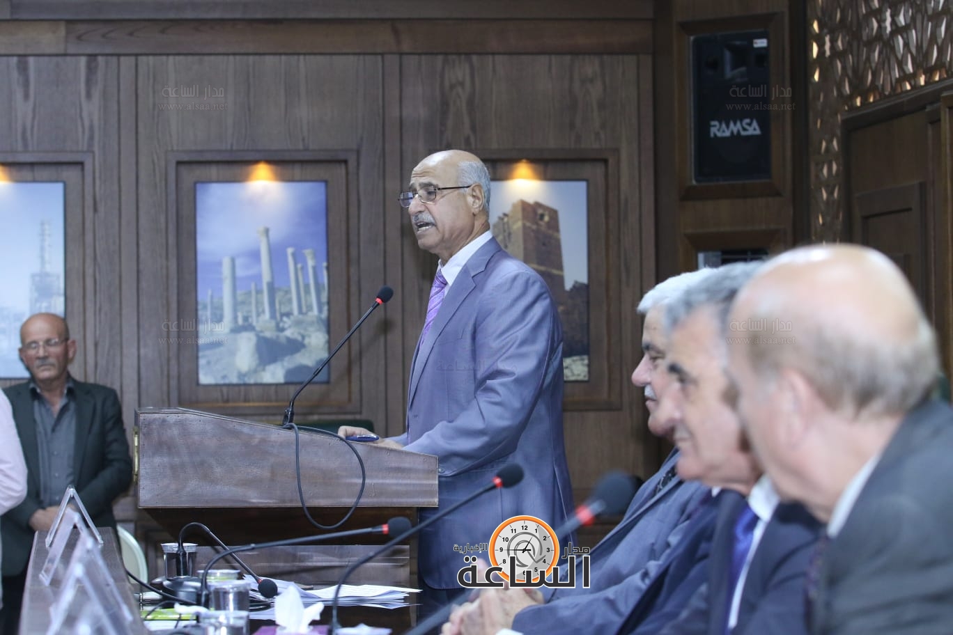 Madar Al-Saa Images 0.8273489079316456