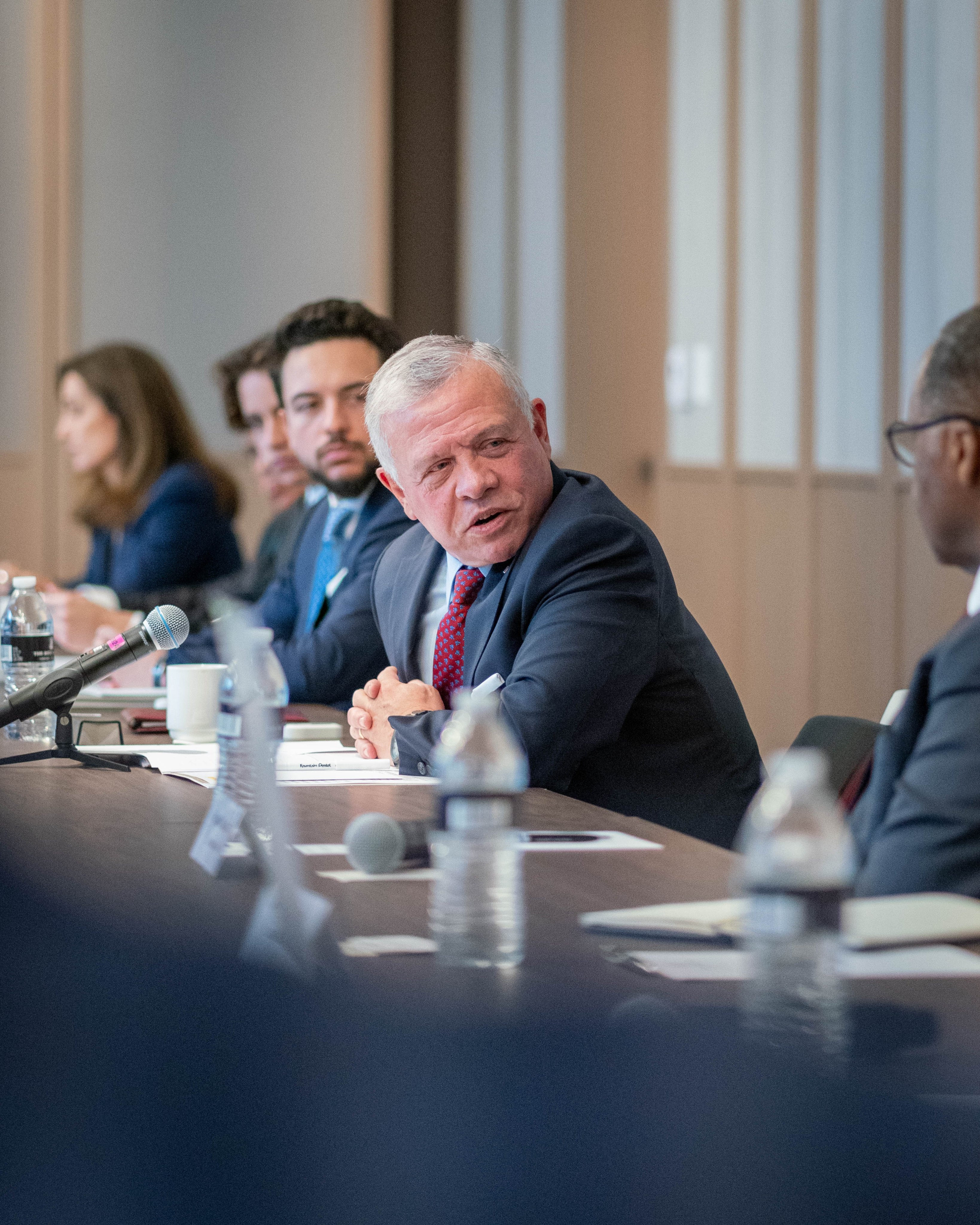 Madar Al-Saa Images 0.45010530620671885