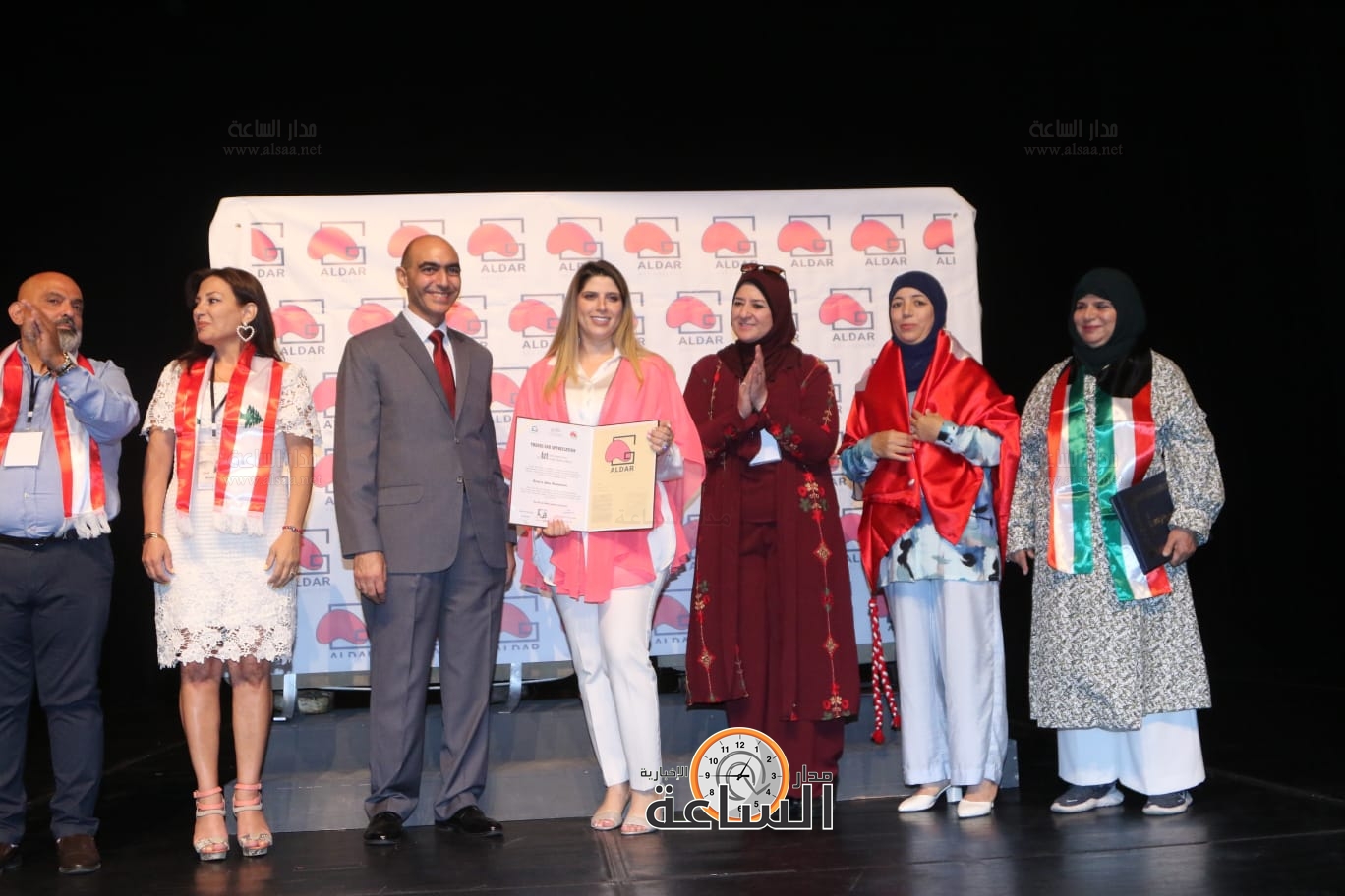 Madar Al-Saa Images 0.367684051778856