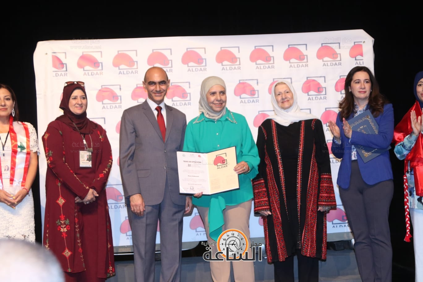 Madar Al-Saa Images 0.4638926272218682