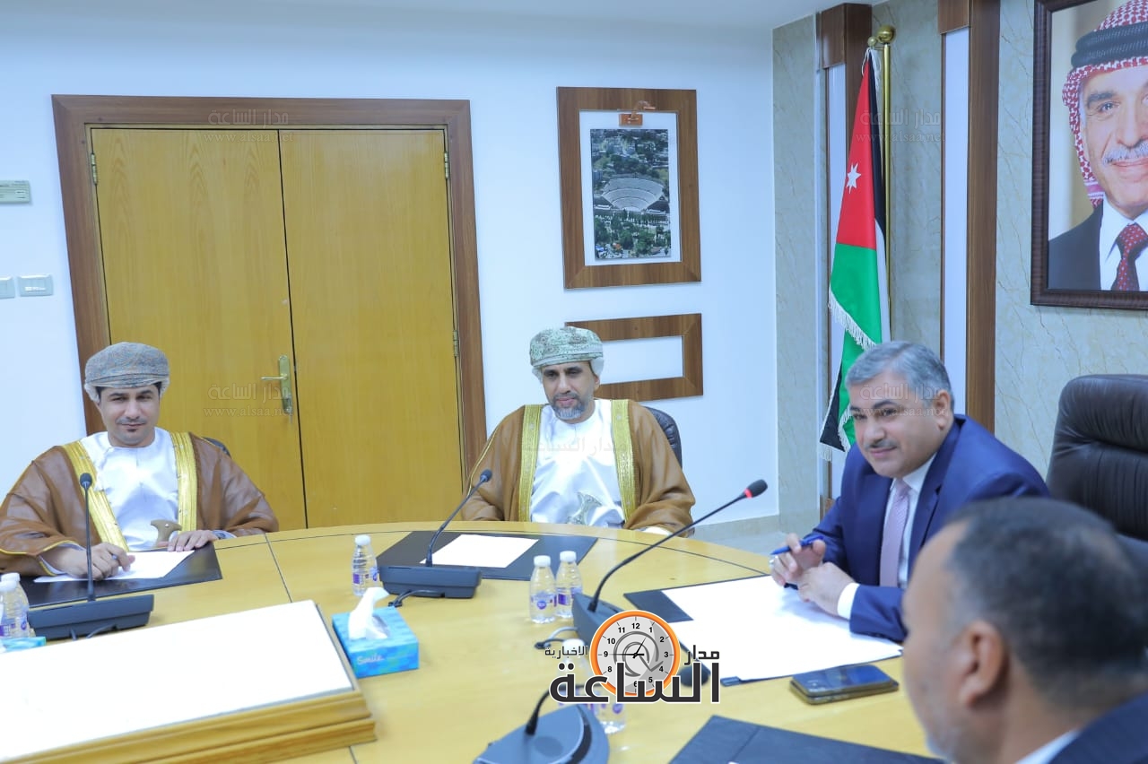 Madar Al-Saa Images 0.48265267164239023