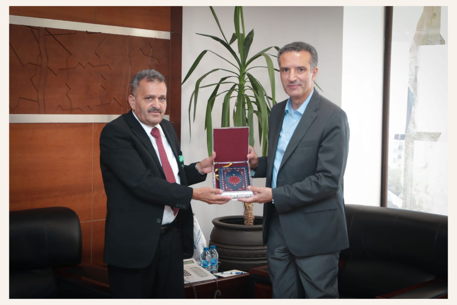 Madar Al-Saa Images 0.4133473727153285