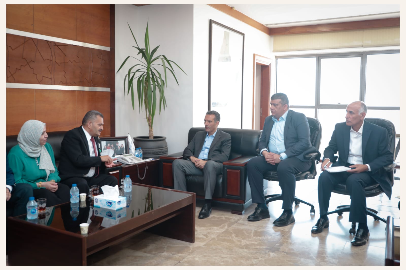 Madar Al-Saa Images 0.6479452930359226