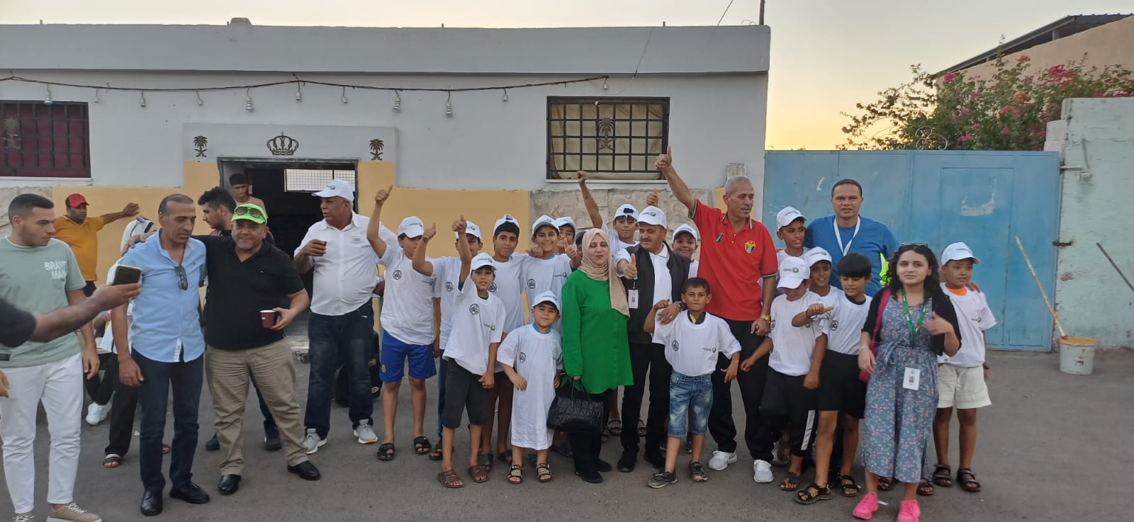 Madar Al-Saa Images 0.9370074032315554