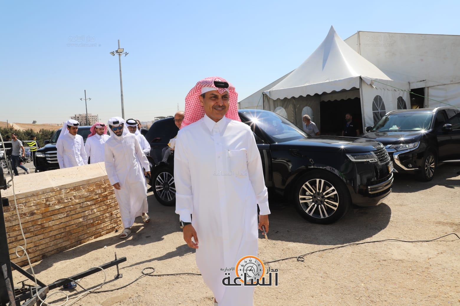 Madar Al-Saa Images 0.15614077646429447