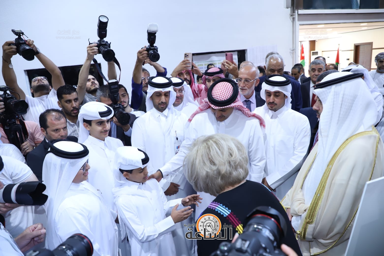 Madar Al-Saa Images 0.40703095357619246