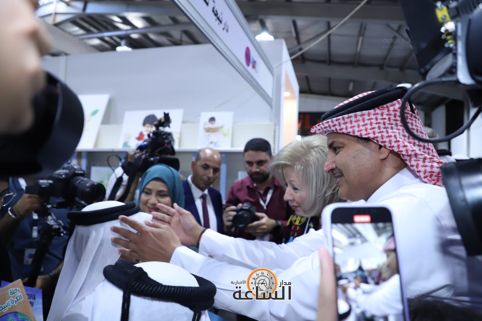 Madar Al-Saa Images 0.25953700355105946