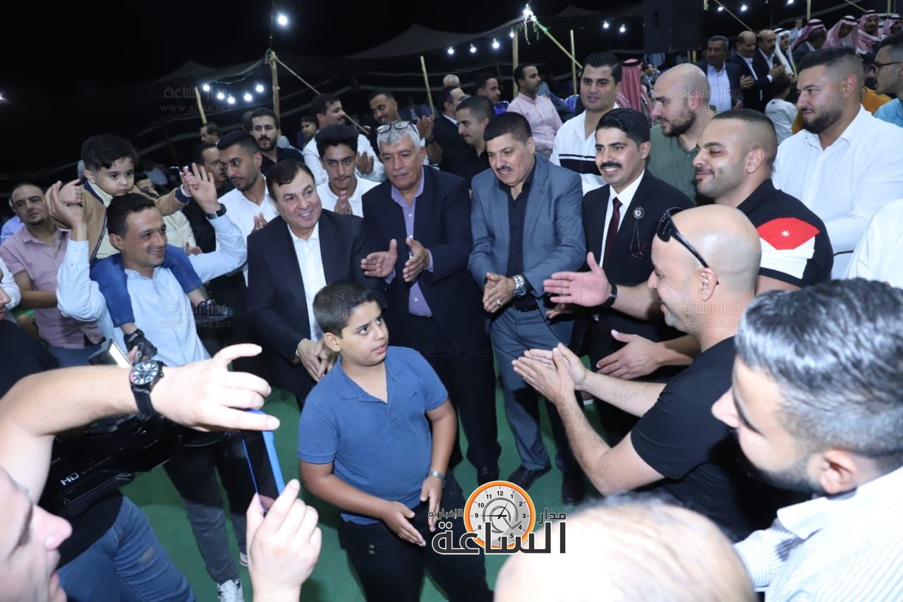 Madar Al-Saa Images 0.5465327868180254