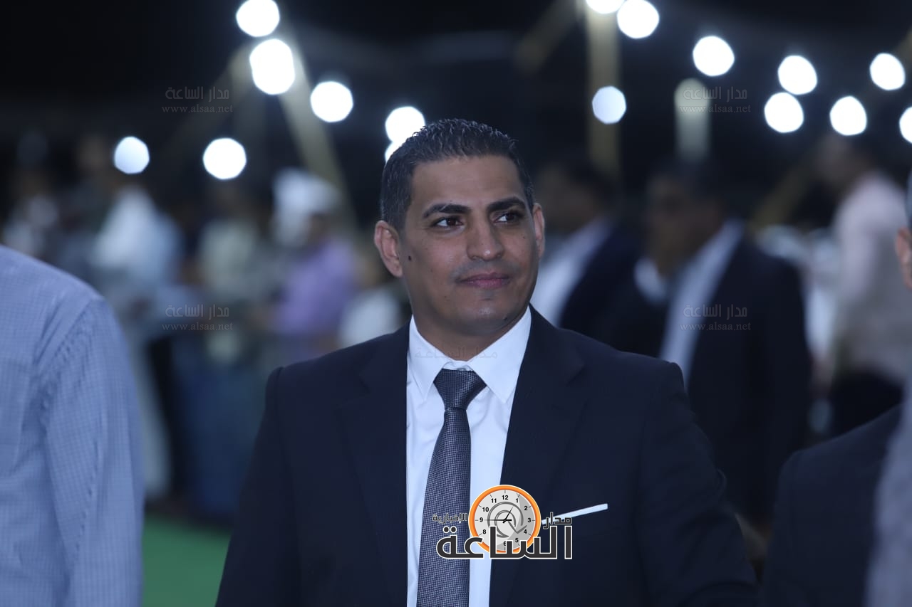 Madar Al-Saa Images 0.870090636152768