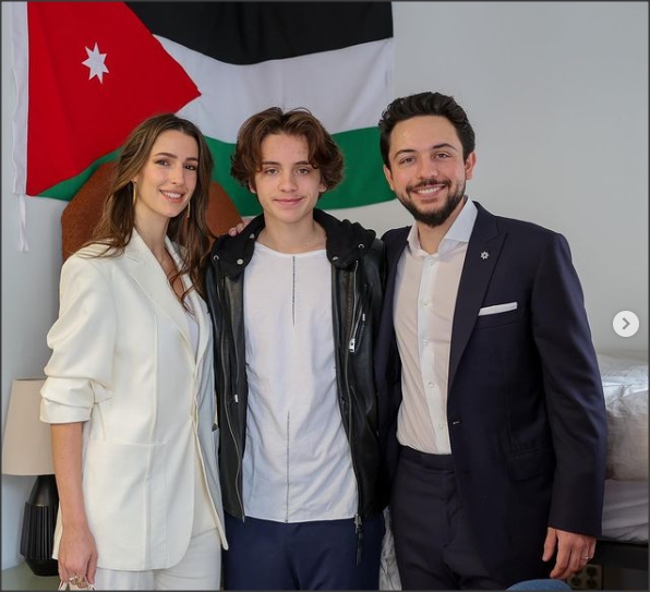 Madar Al-Saa Images 0.5968866989427201