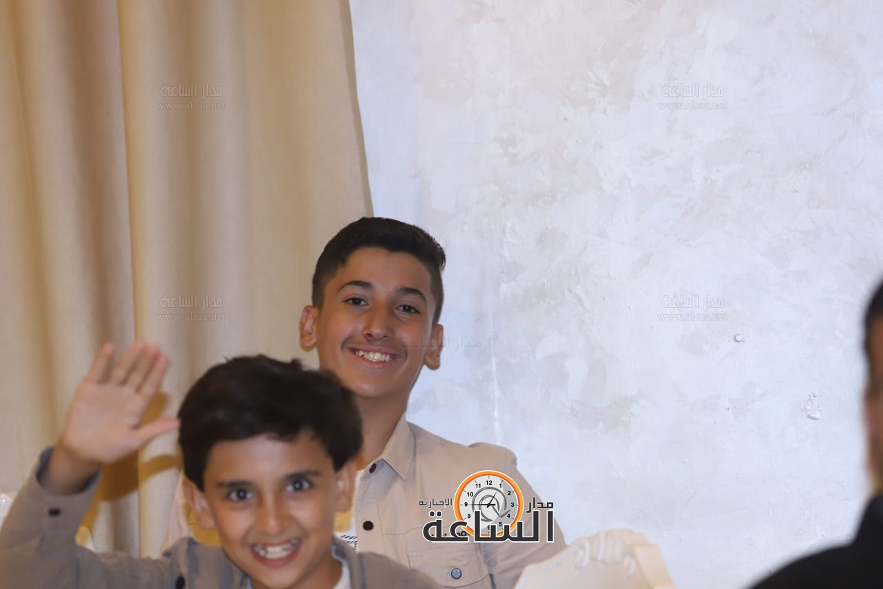 Madar Al-Saa Images 0.9164313723766698