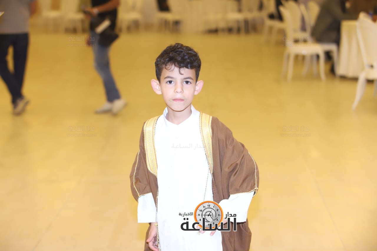 Madar Al-Saa Images 0.3114464984461617