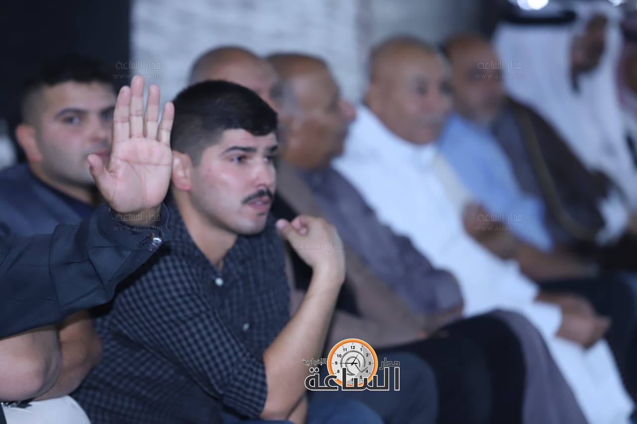 Madar Al-Saa Images 0.04104868239376058