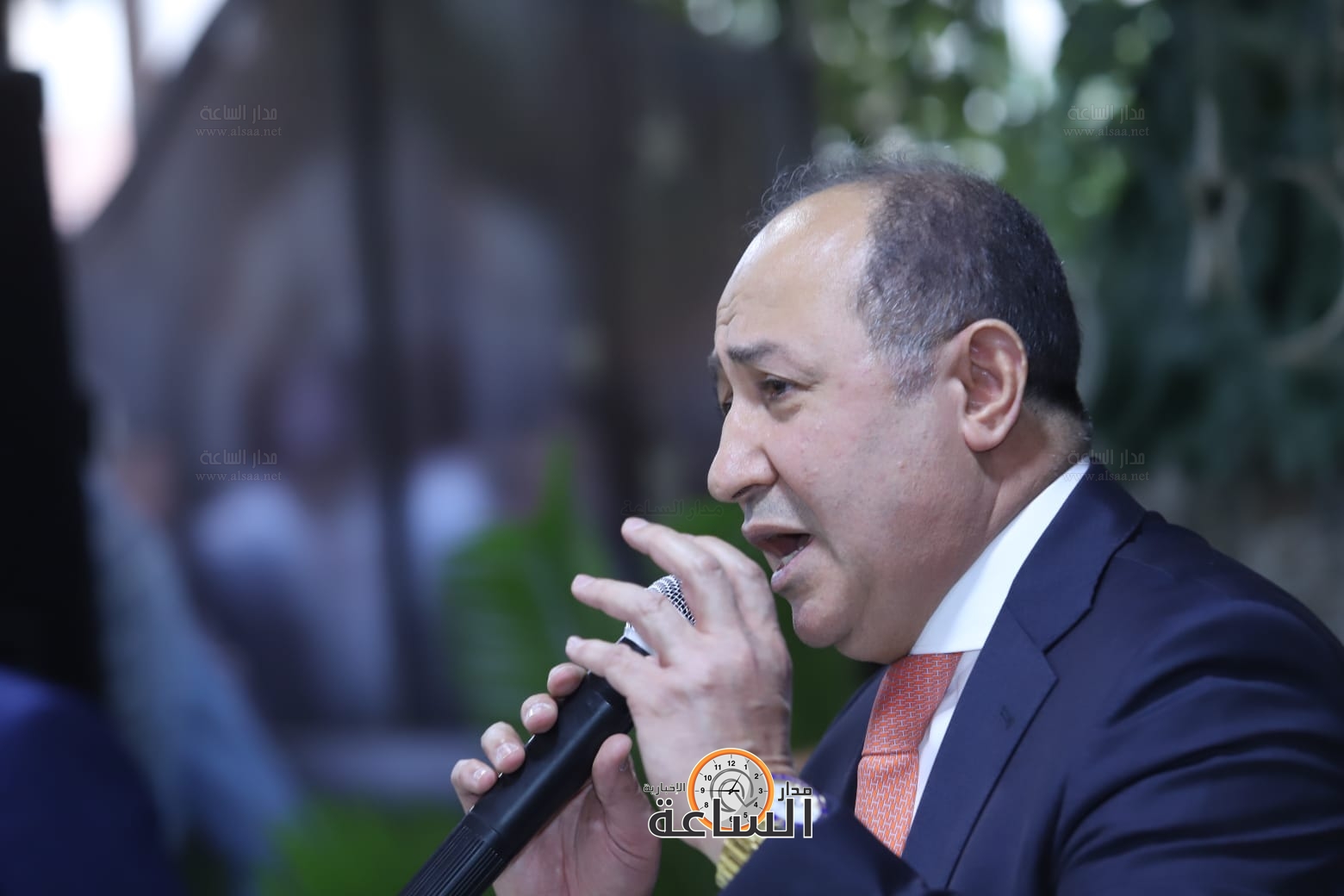 Madar Al-Saa Images 0.35881490544198025