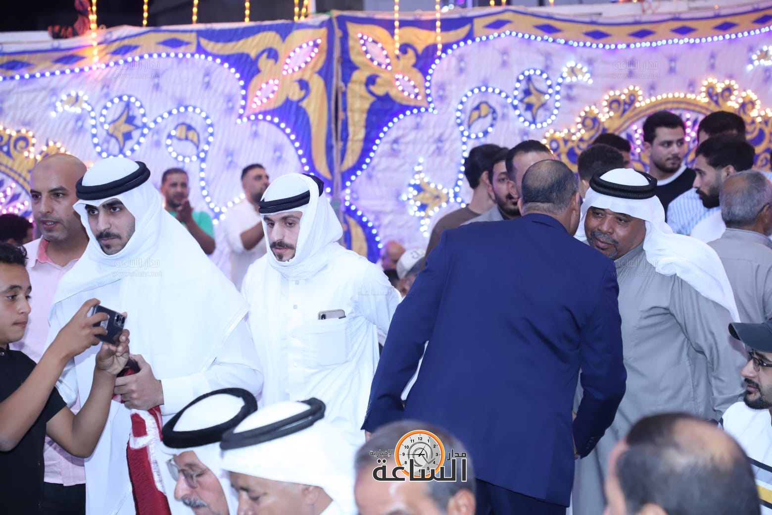 Madar Al-Saa Images 0.255892562285822