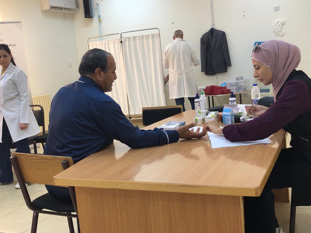 Madar Al-Saa Images 0.8277140124952844